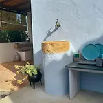 Kuka 2 * Ταβίρα